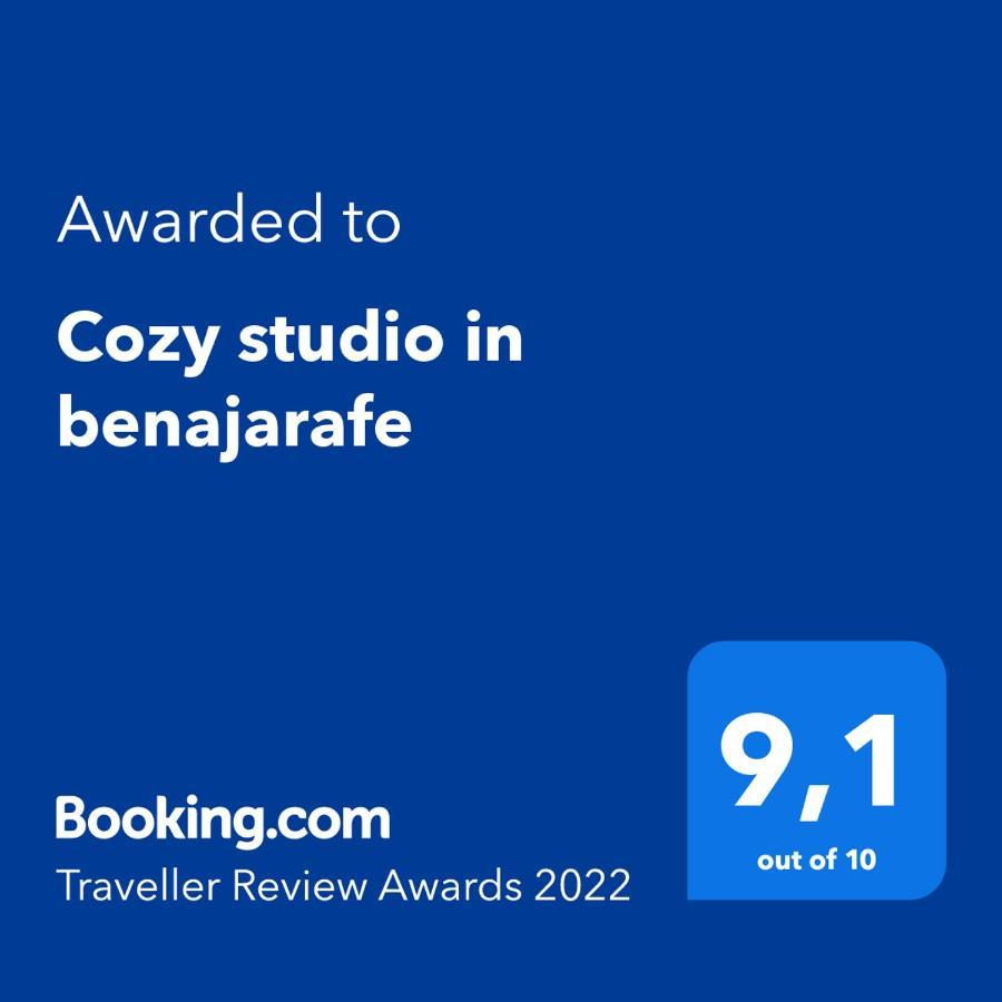 Cozy Studio In Benajarafe With Chimney Extérieur photo